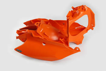 UFO BOCZKI TYLNE KTM SX/SXF '11-'15/ EXC '12-'15(Z PUSZKĄ FILTRA POWIETRZA)