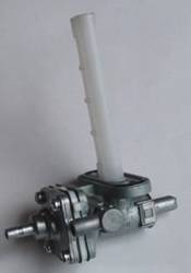 Tourmax Kranik paliwa Suzuki GSX-R 750 86-87, GSX-R 1100 86-88