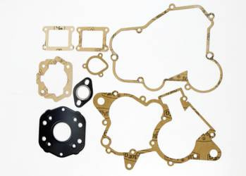 Komplet uszczelek silnika DERBI GPR 50 03-05 / SENDA 50 02-05 Athena