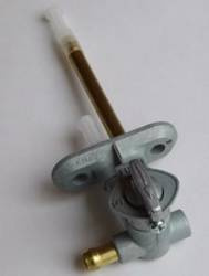 Tourmax Kranik paliwaSuzuki RGV 250 91-94, GN 400 80-81, DR 400/500S