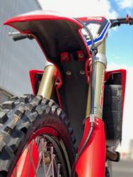 Twin Air Okleina przeciwbłotna Suzuki RMZ 250 10-18