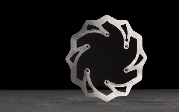 KYB 01M KAYABA Do przedniego zawieszenia 1L