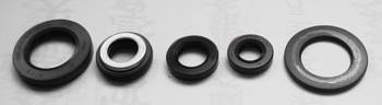 Tourmax Komplet uszczelniaczy silnikowychYamaha SZR 660 95-97, XT 600E 96-99