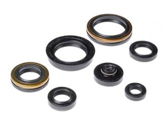 BEARING WORX Komplet uszczelniaczy silnikowych Suzuki RM 125 04-08