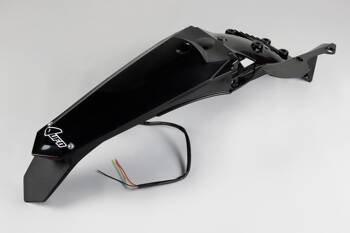 UFO Błotnik tył Yamaha WRF 250 15-18, WR 450F 16-18 Z LAMPKĄ