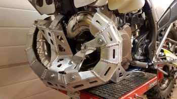 CARAPAKS Husqvarna 250-300 osłona silnika i wydechu MY2020-202