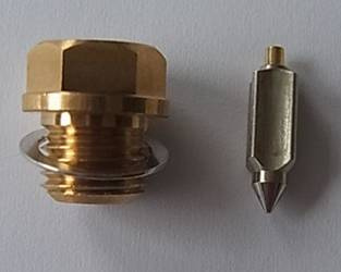 Tourmax Zaworek iglicowy z gniazdem Kawasaki KZ 1000 77-81, KZ 900 76-77, Suzuki GS 550 77-79, 750 79, 850 79, 1000 78-79