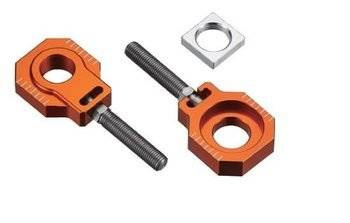 Accel Pomarańczowy Napinacz Tylnej Ośki ze Śrubą [KTM SX/SXF/EXC 125-530 '08-'12 / EXC/EXCF '08-'19]